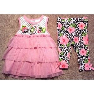 Girl's Size 12 M 9-12 Months Two Pc Baby HQ Pink Tulle Satin Floral Top & Capris